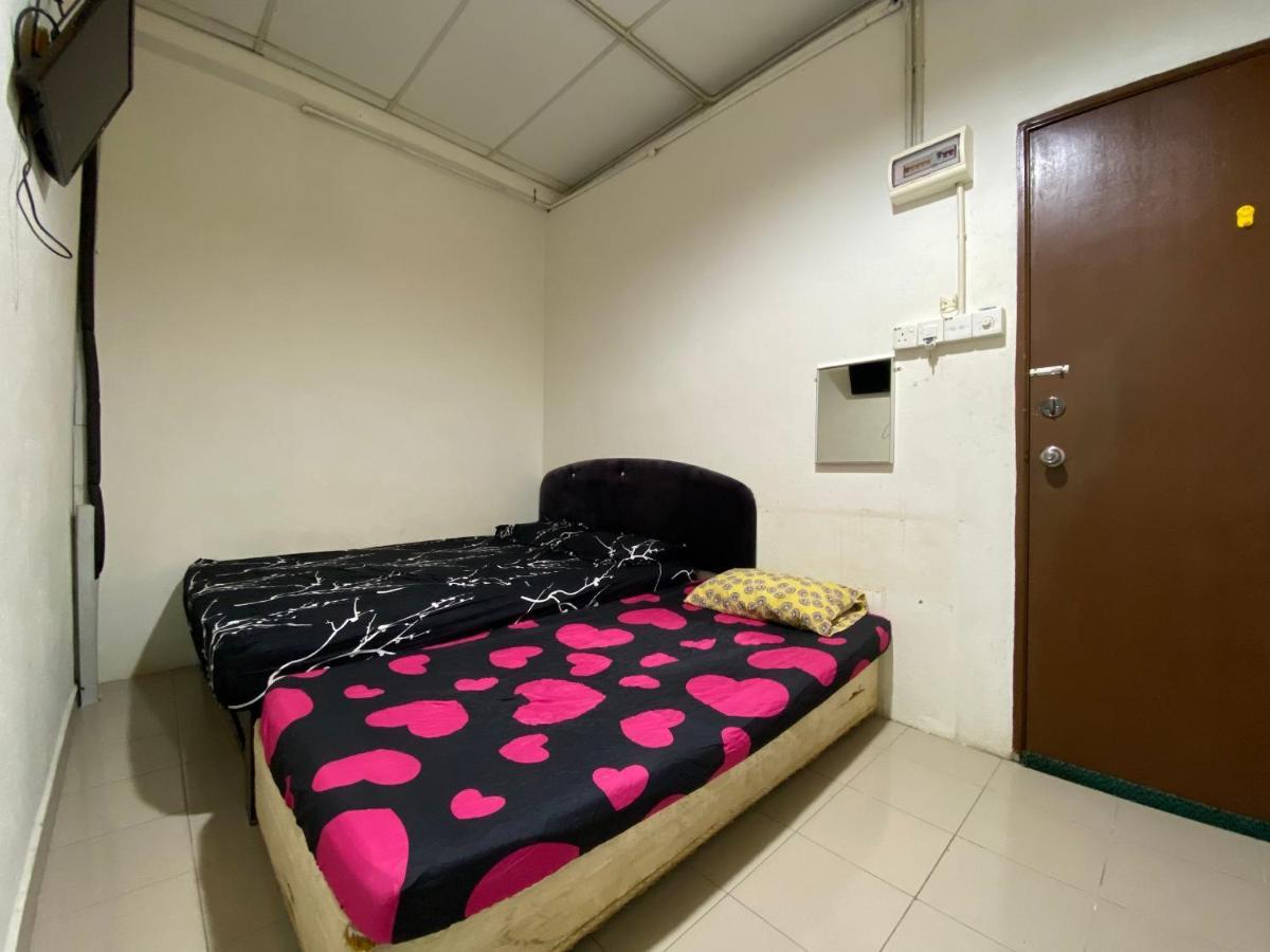 Spot On 90293 Sk Budget Hotel George Town Esterno foto