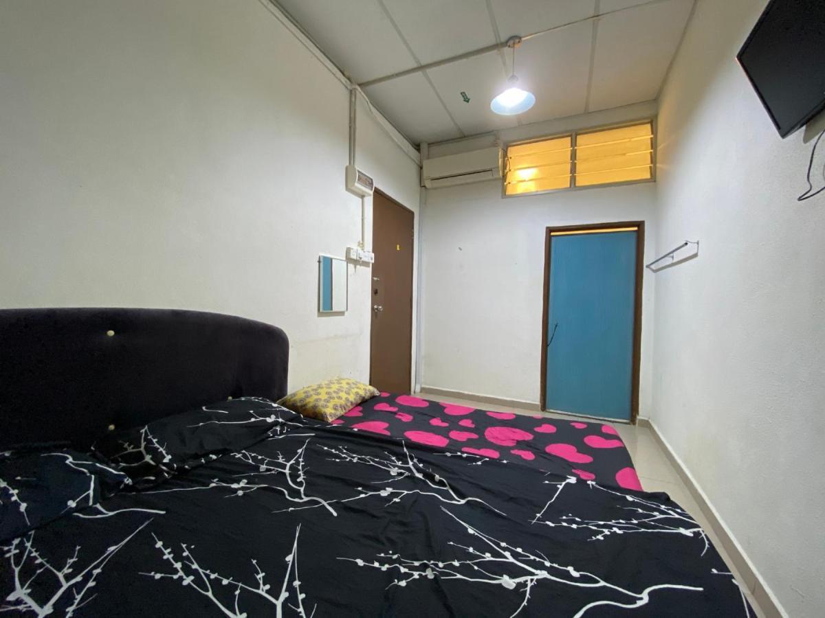 Spot On 90293 Sk Budget Hotel George Town Esterno foto