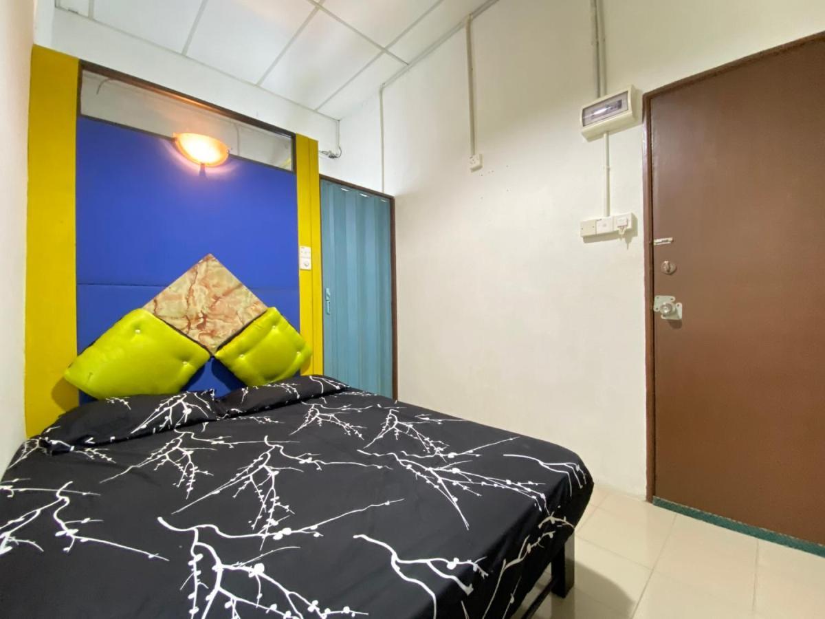 Spot On 90293 Sk Budget Hotel George Town Esterno foto