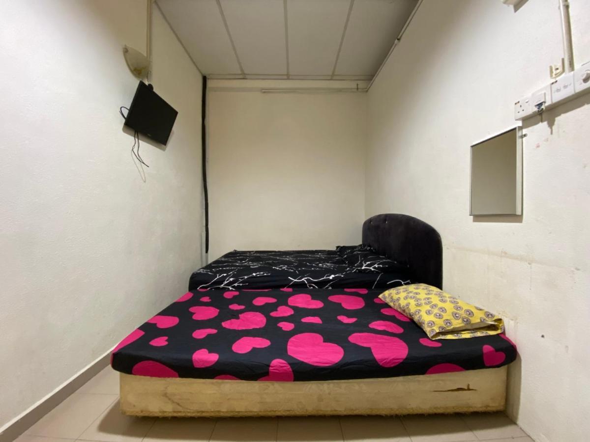 Spot On 90293 Sk Budget Hotel George Town Esterno foto