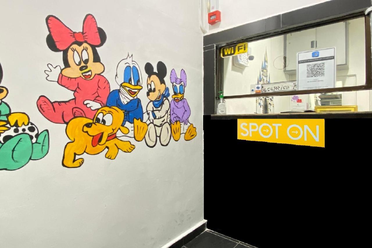 Spot On 90293 Sk Budget Hotel George Town Esterno foto