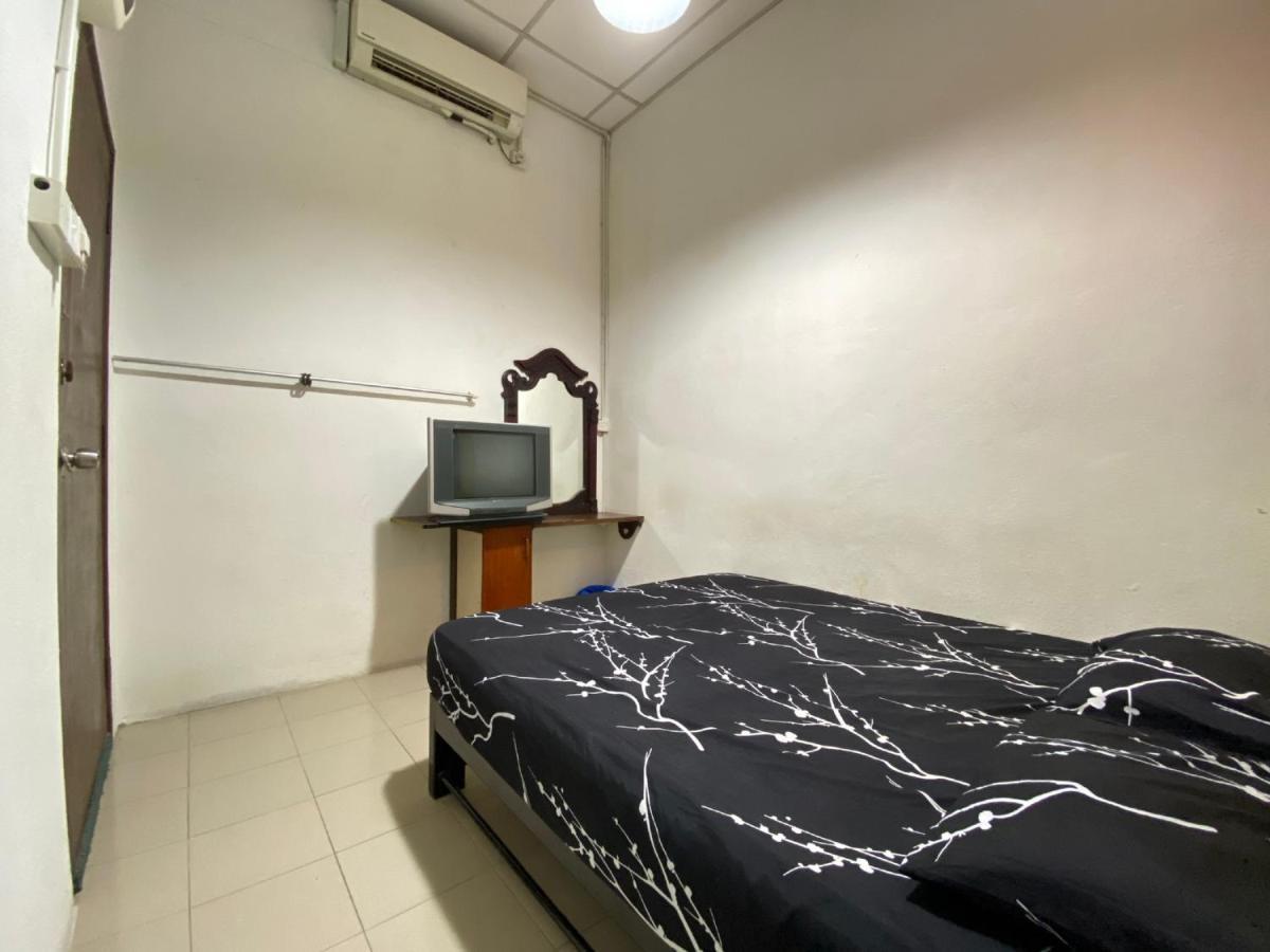 Spot On 90293 Sk Budget Hotel George Town Esterno foto